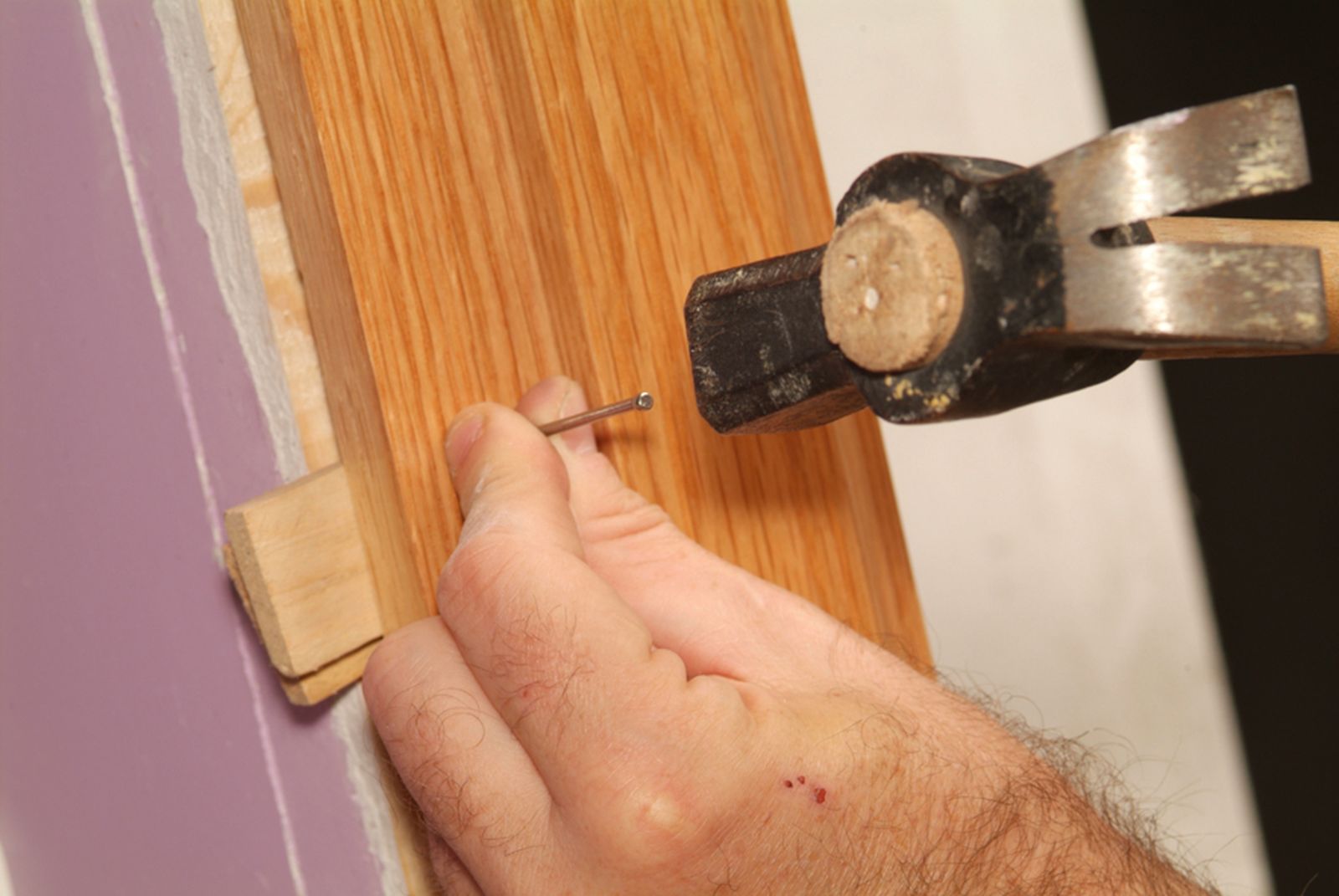 Cómo colocar una puerta paso 3 Cómo colocar una puerta paso 3