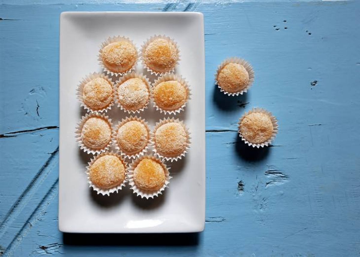 bandeja yemas santa teresa