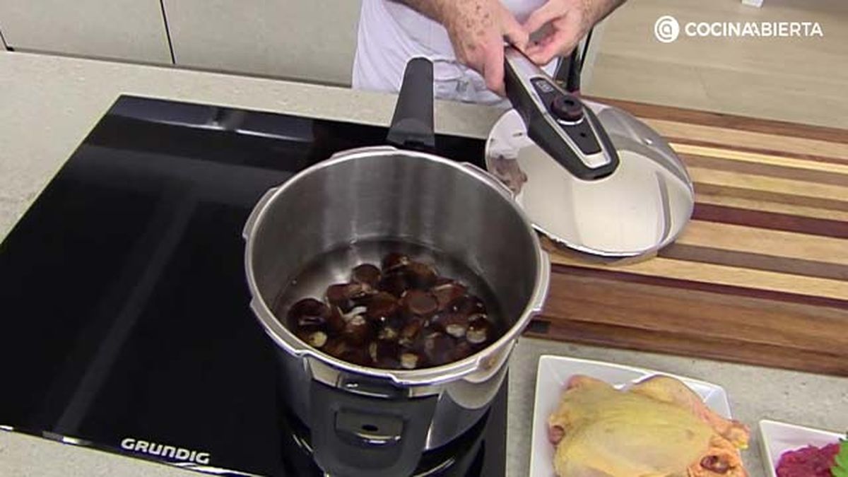 Picanton relleno con pure de castanas paso 1