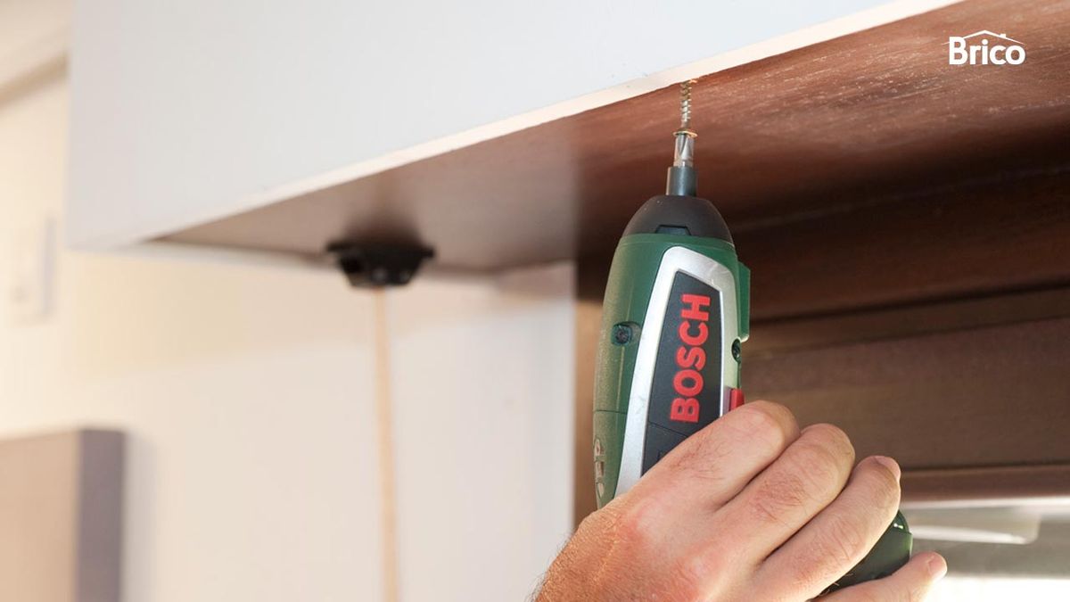 Cambiar la correa de la persiana paso 2