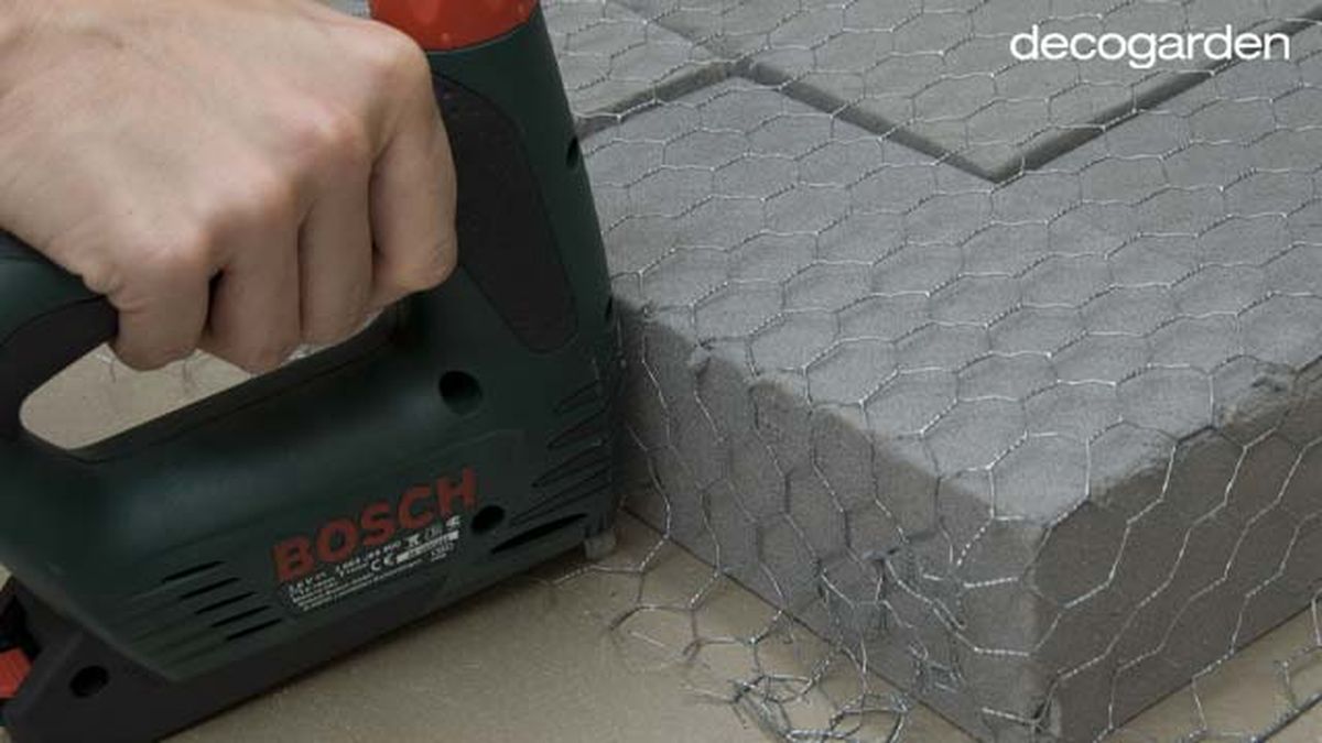 adorno navideno para decorar la pared paso 3