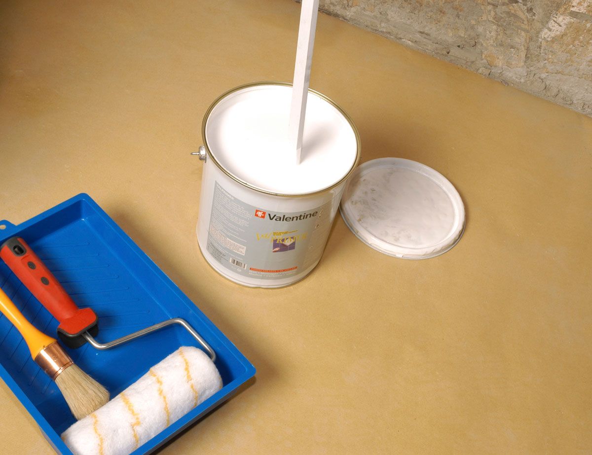 Fondo fijador para superficies difíciles paso 3