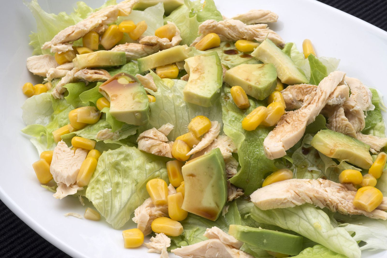5896 2 Ensalada de aguacate y pollo xl 5896 2 Ensalada de aguacate y pollo xl