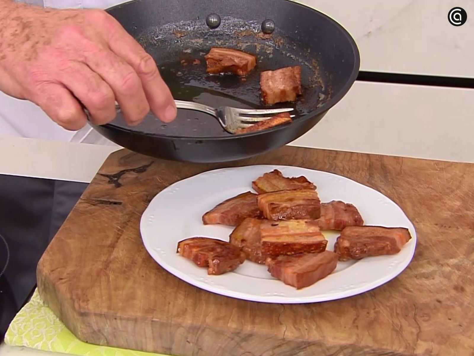 Elaboración de torreznos caseros - paso 3