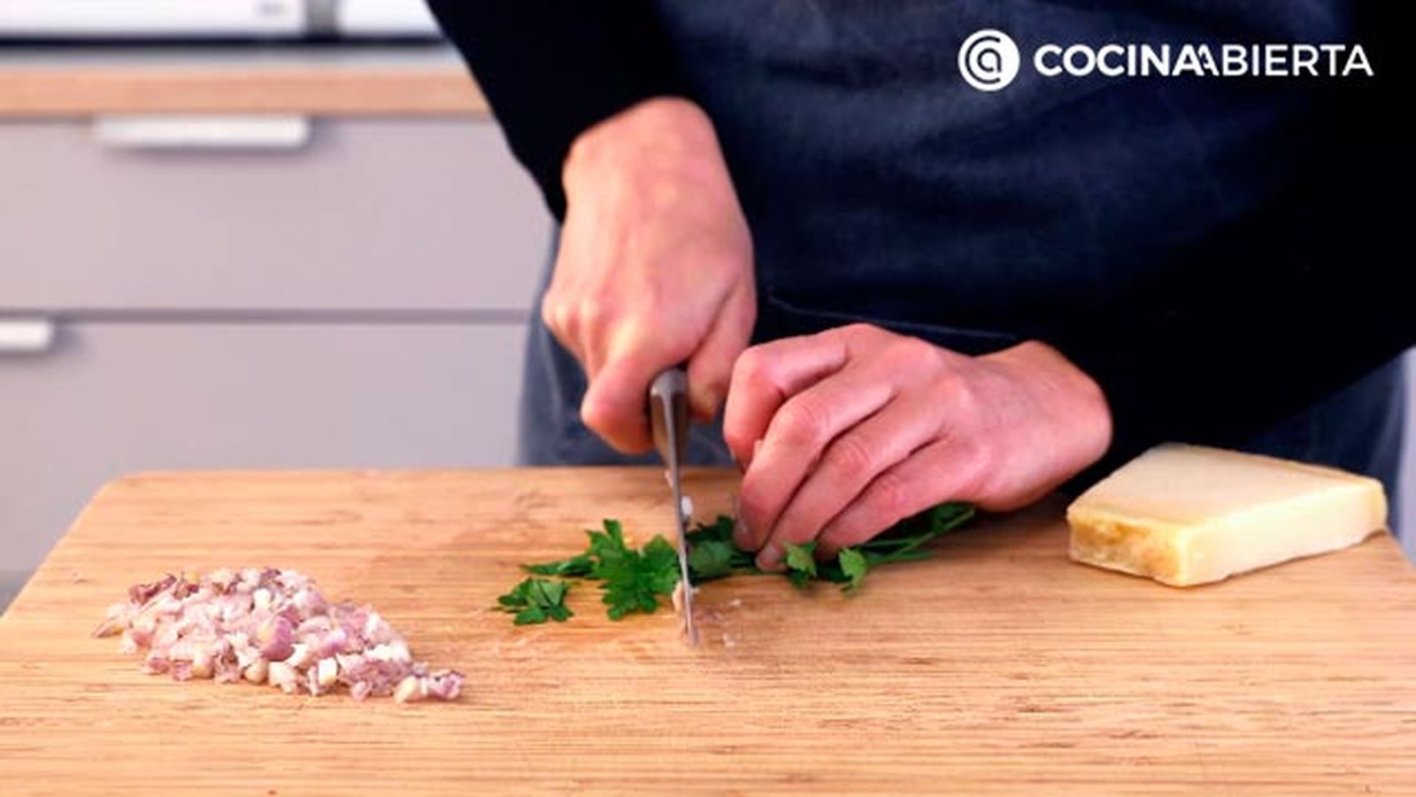 CTIS0887 receta mini hamburguesas de carne picada y queso paso 1 ca CTIS0887 receta mini hamburguesas de carne picada y queso paso 1 ca