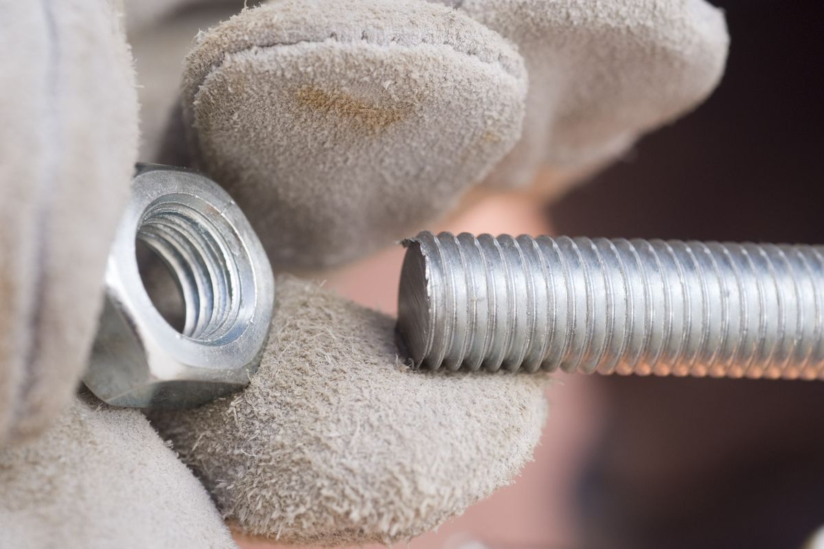 Usos y medidas de las varillas roscadas paso 7