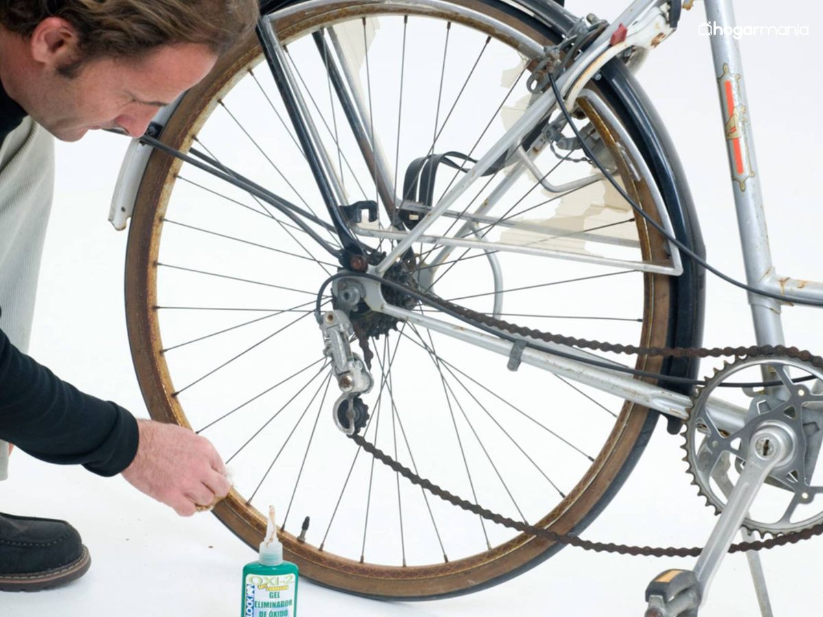 Limpia con el gel especial