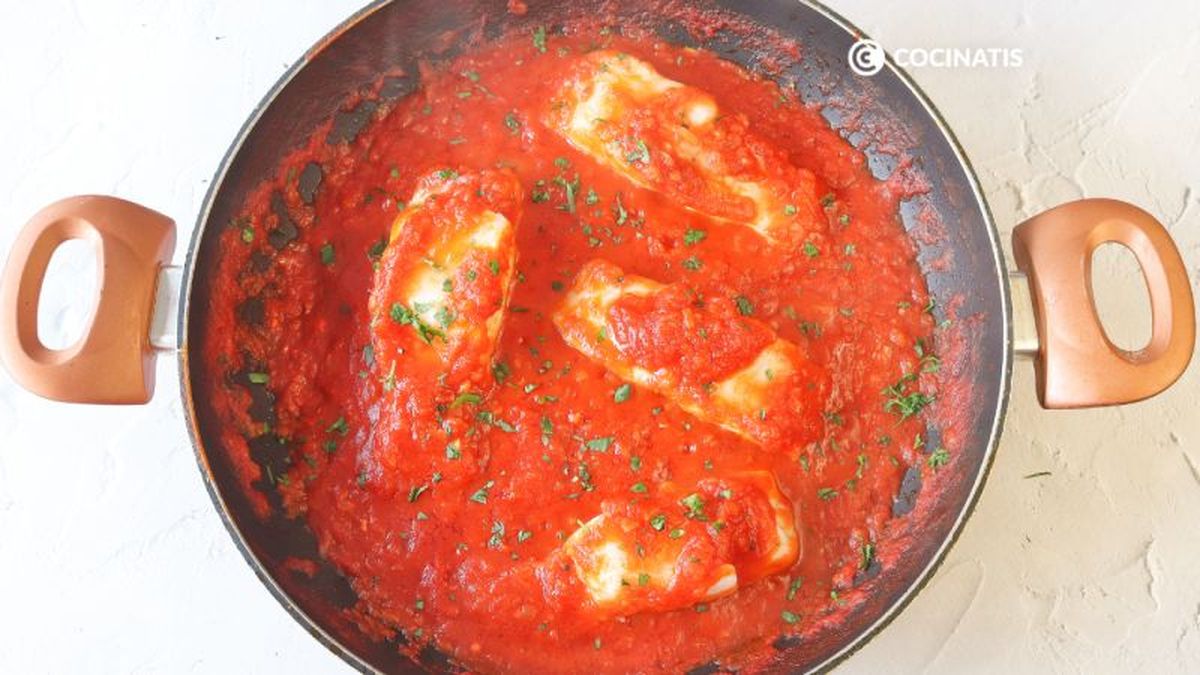 Cocinar bacalao con tomate