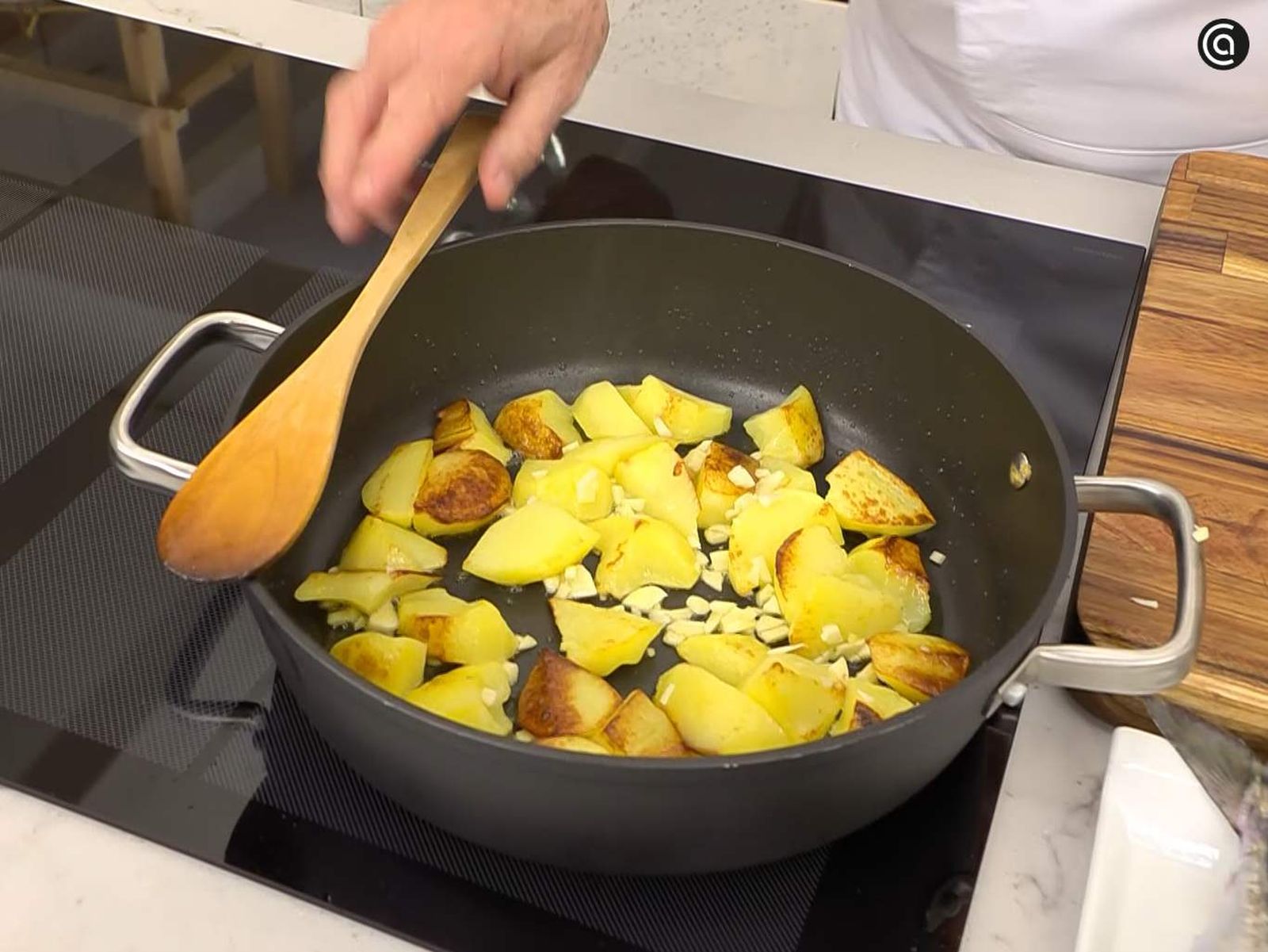 Rehoga las patatas Rehoga las patatas