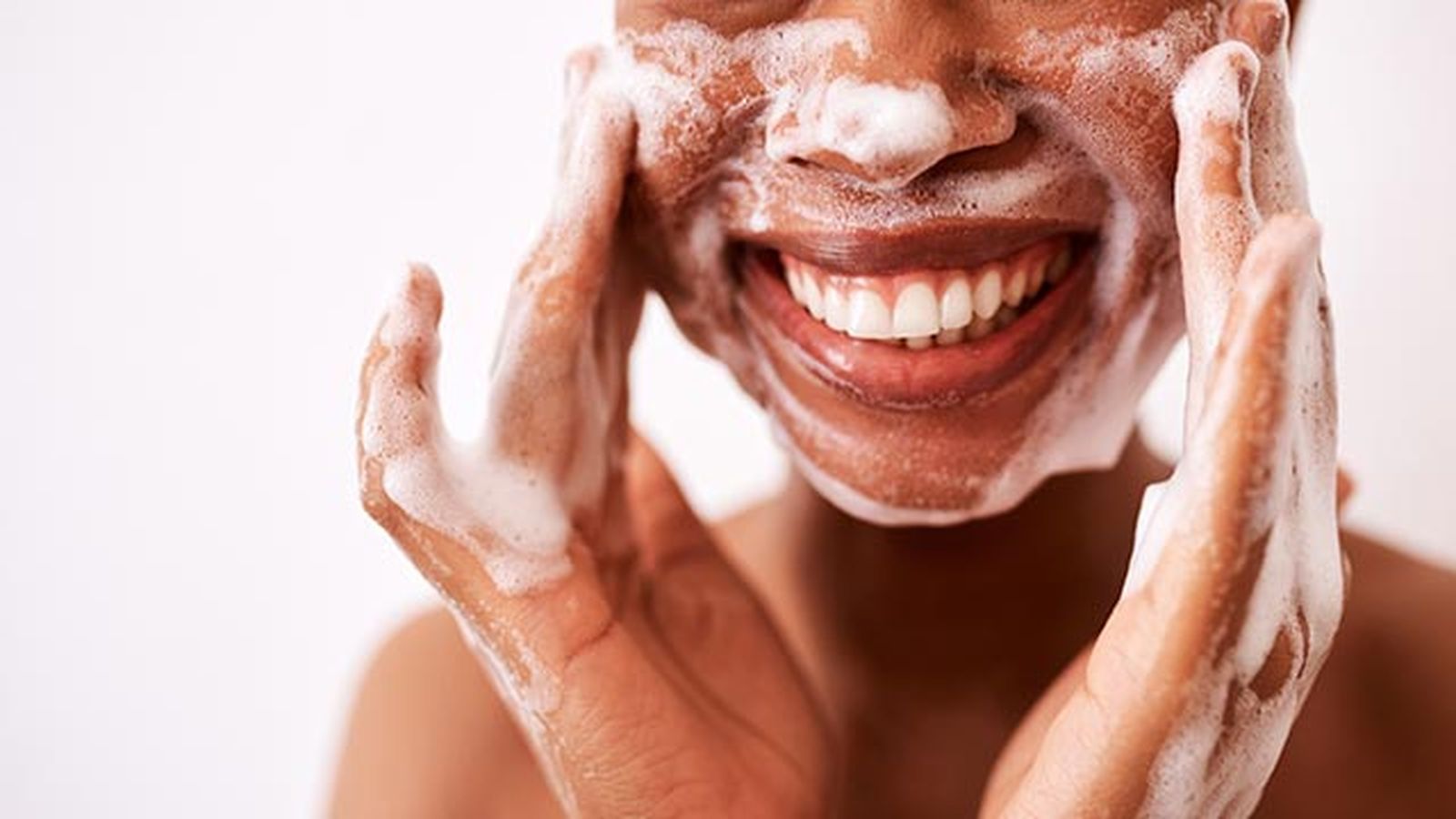 cosmetica en polvo la nueva tendencia beauty sostenible que conserva su eficacia espuma cosmetica en polvo la nueva tendencia beauty sostenible que conserva su eficacia espuma