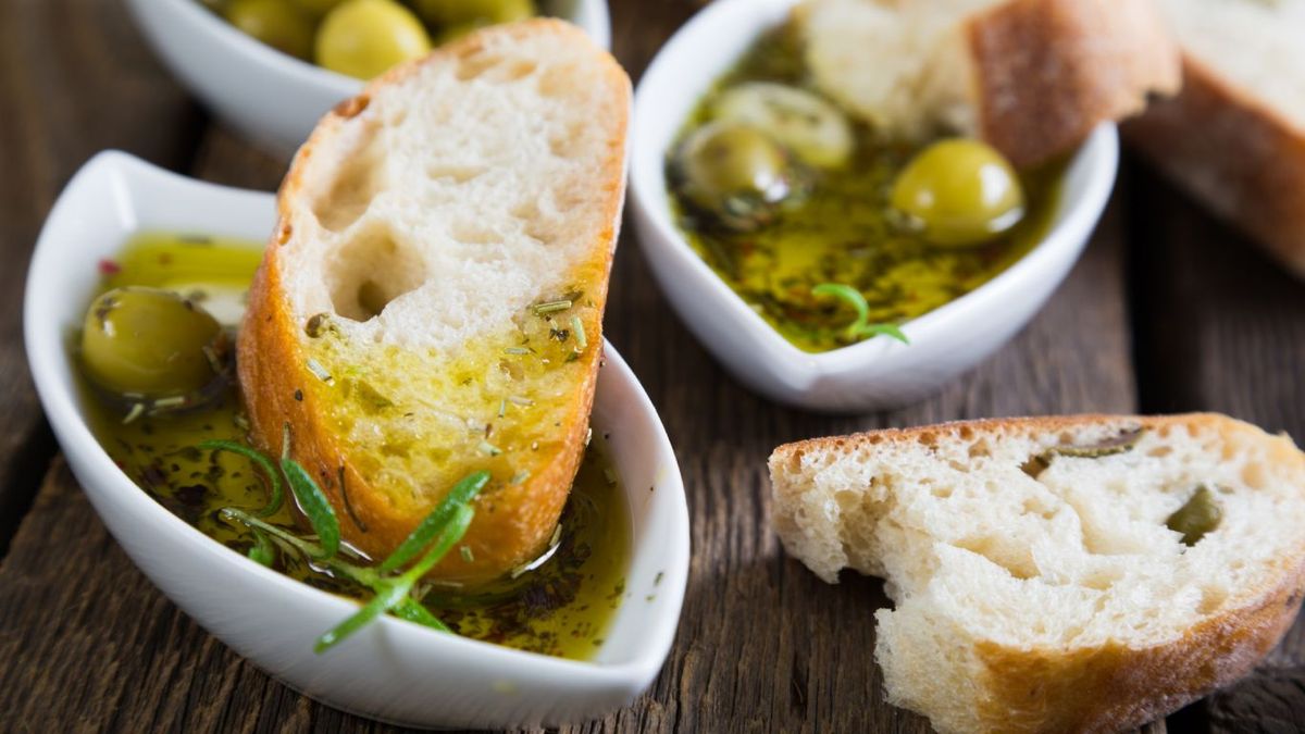 Pan con aceite
