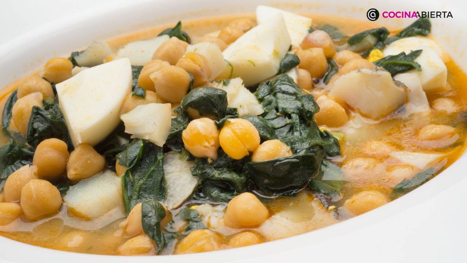 Garbanzos con bacalao, la receta de Karlos Arguiñano