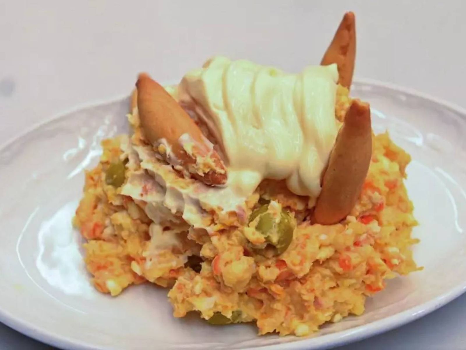 La ensaladilla rusa del chef Alén Tarrío, del Pampín Bar de Santiago, la mejor de 2024. La ensaladilla rusa del chef Alén Tarrío, del Pampín Bar de Santiago, la mejor de 2024.