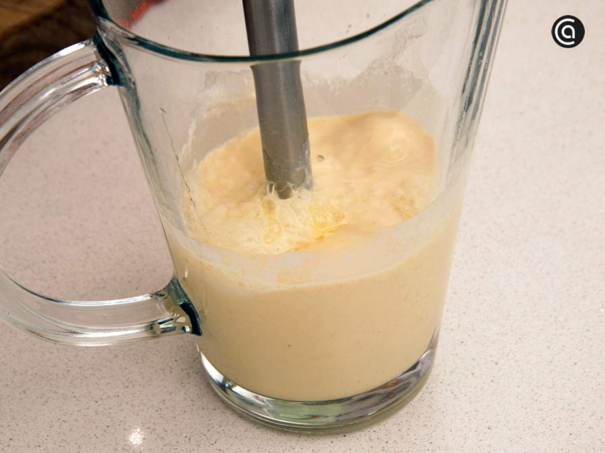 Prepara la masa de los blinis