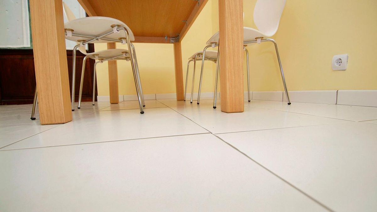 Suelo porcelánico sin obra paso 17