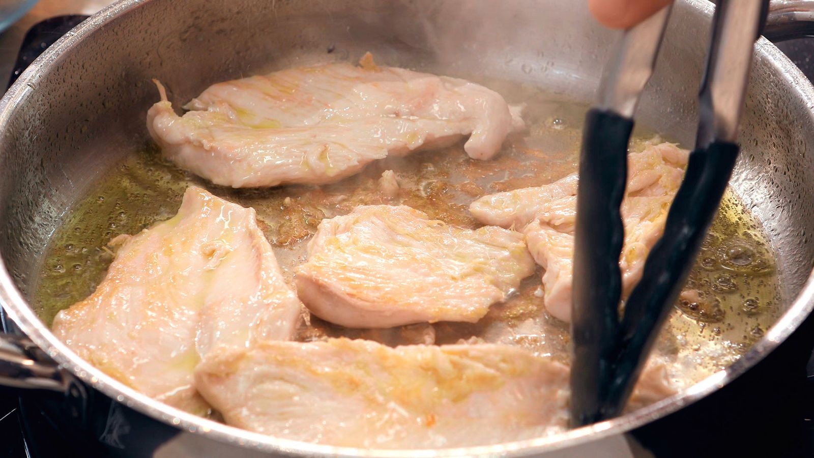 Pechugas de pollo a la sidra Paso 2 Pechugas de pollo a la sidra Paso 2