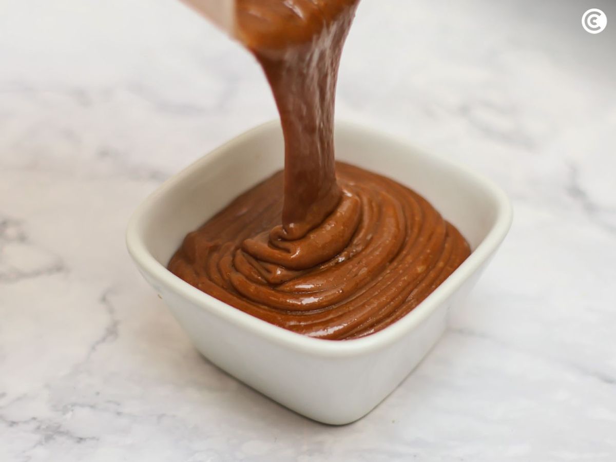 Ajusta el sabor y textura de la salsa hoisin a tu gusto