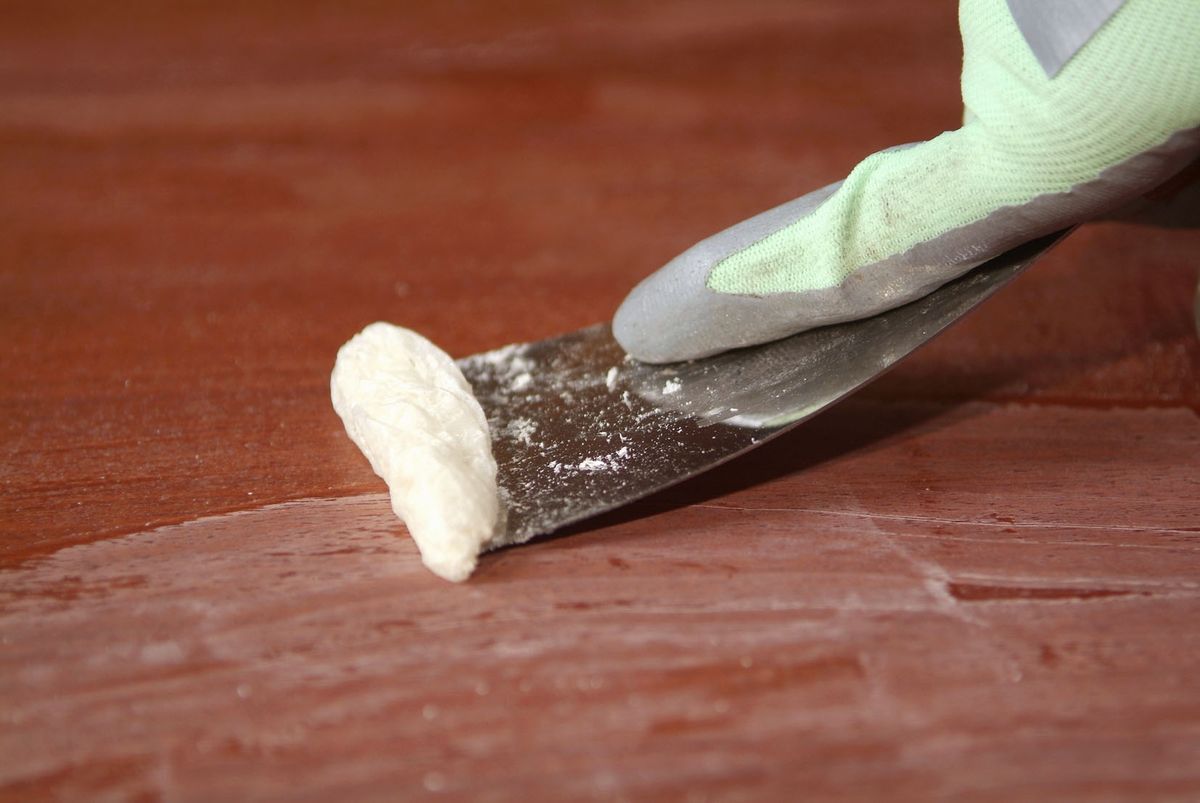 como dejar un mueble en madera natural 2