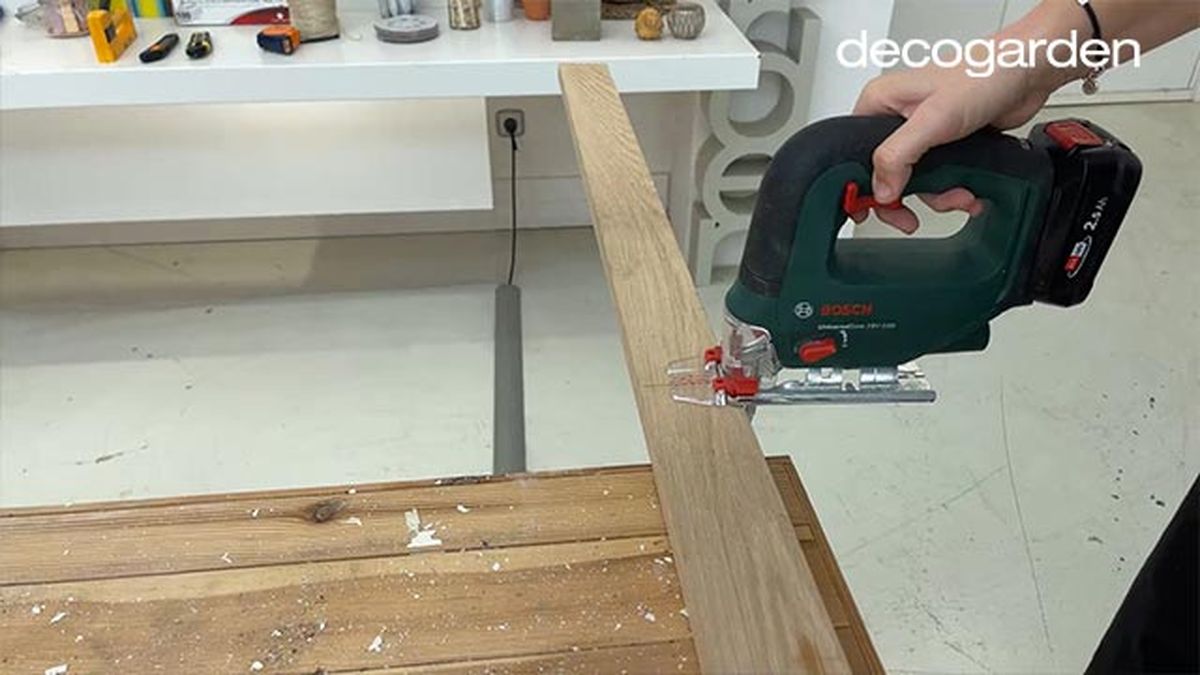 como hacer un joyero de pared paso 7