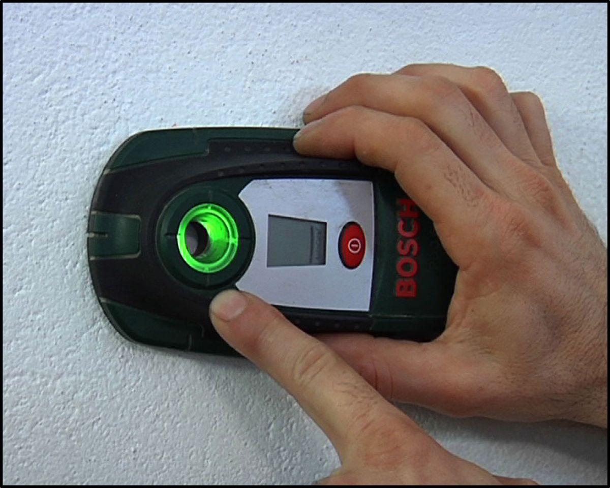 Arreglar baldas de estantería metálica paso 5