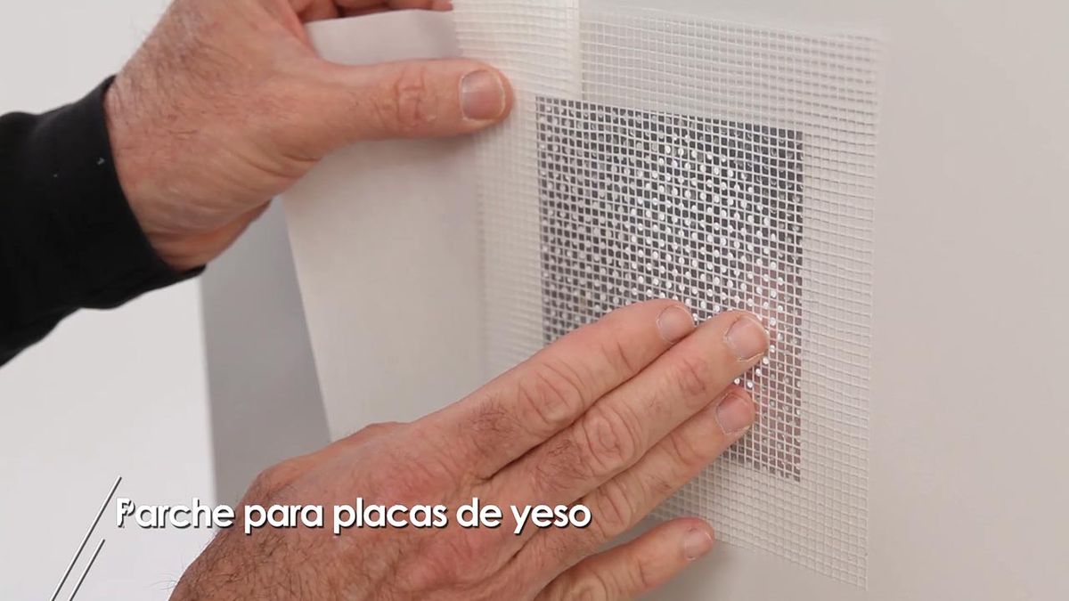 Como usar parches para placas de yeso laminado paso 1