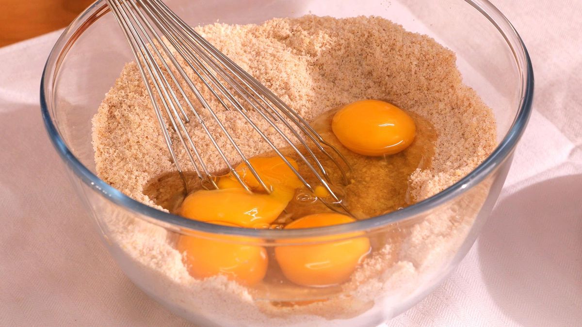 Sirve la tarta de Santiago paso 2