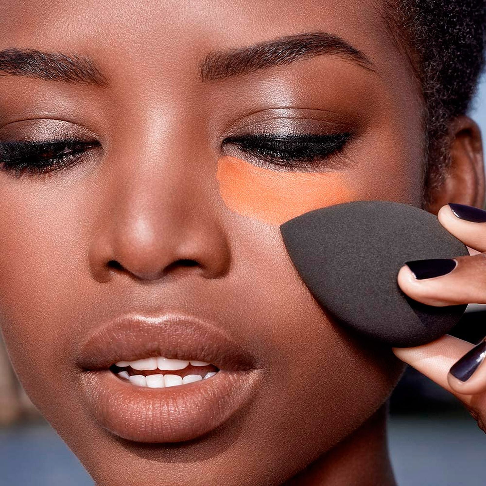 belleza maquillaje corrector naranja belleza maquillaje corrector naranja