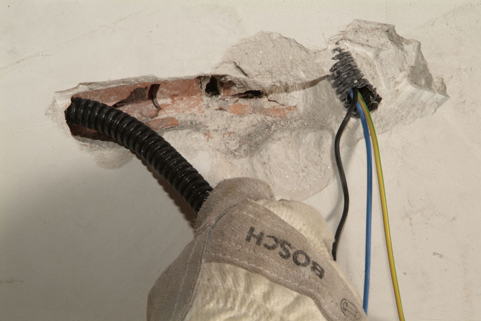 Instalación para nuevo punto de luz paso 3 Instalación para nuevo punto de luz paso 3