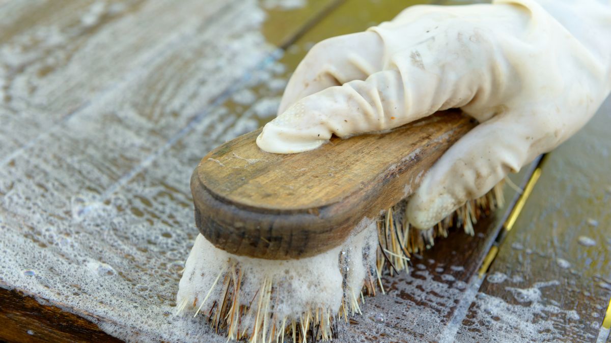 Las superficies de madera pueden rayarse con facilidad