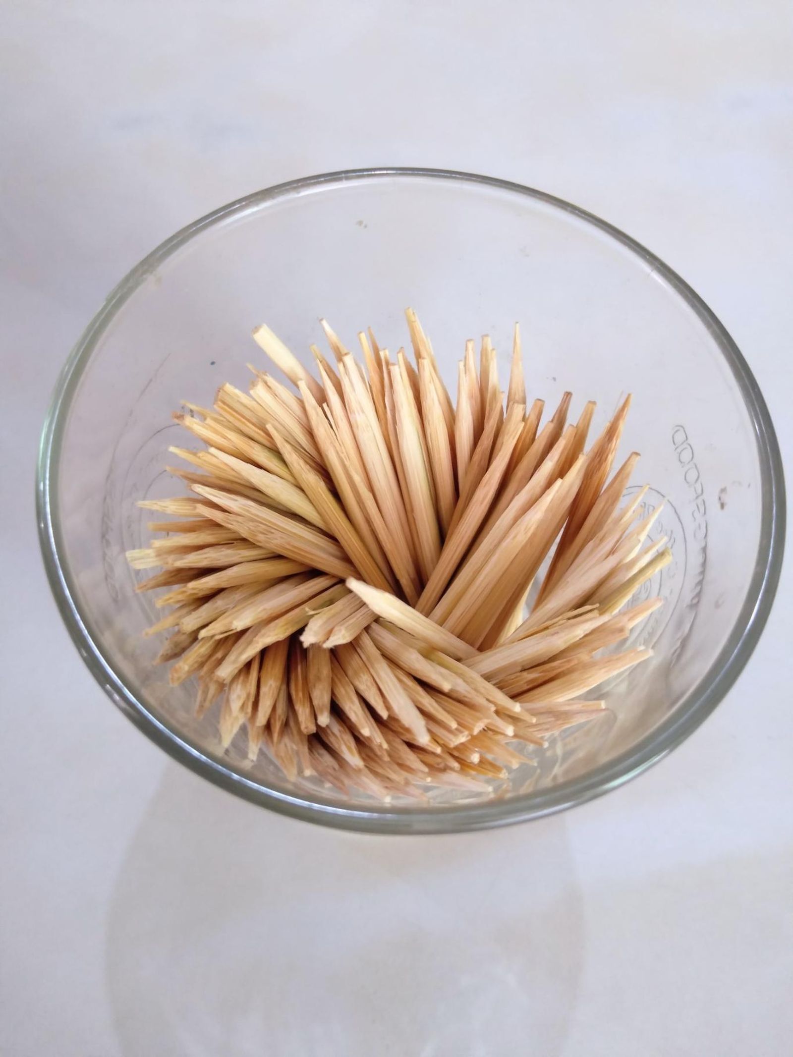 Palillos de madera.