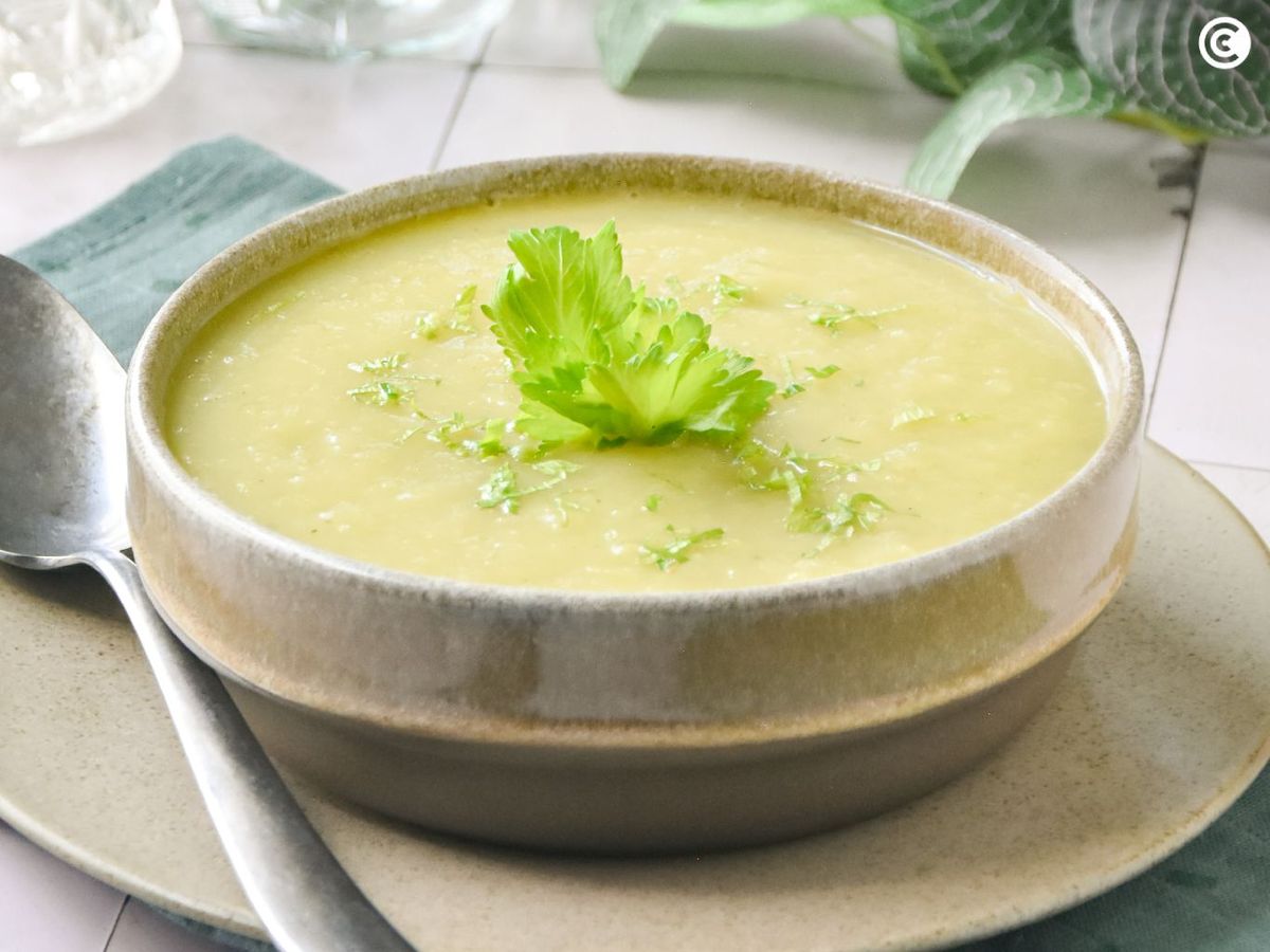 Crema de apio suave y ligera
