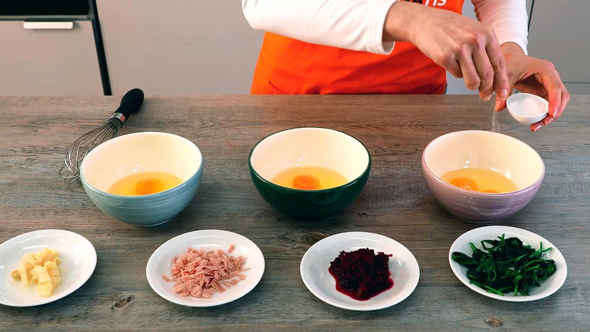 Receta de tortillas francesas de verduras (con espinacas, remolacha y espárragos)  paso 3