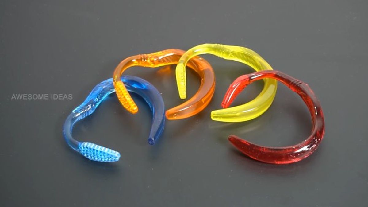 reutilizar cepillos de dientes pulseras colores