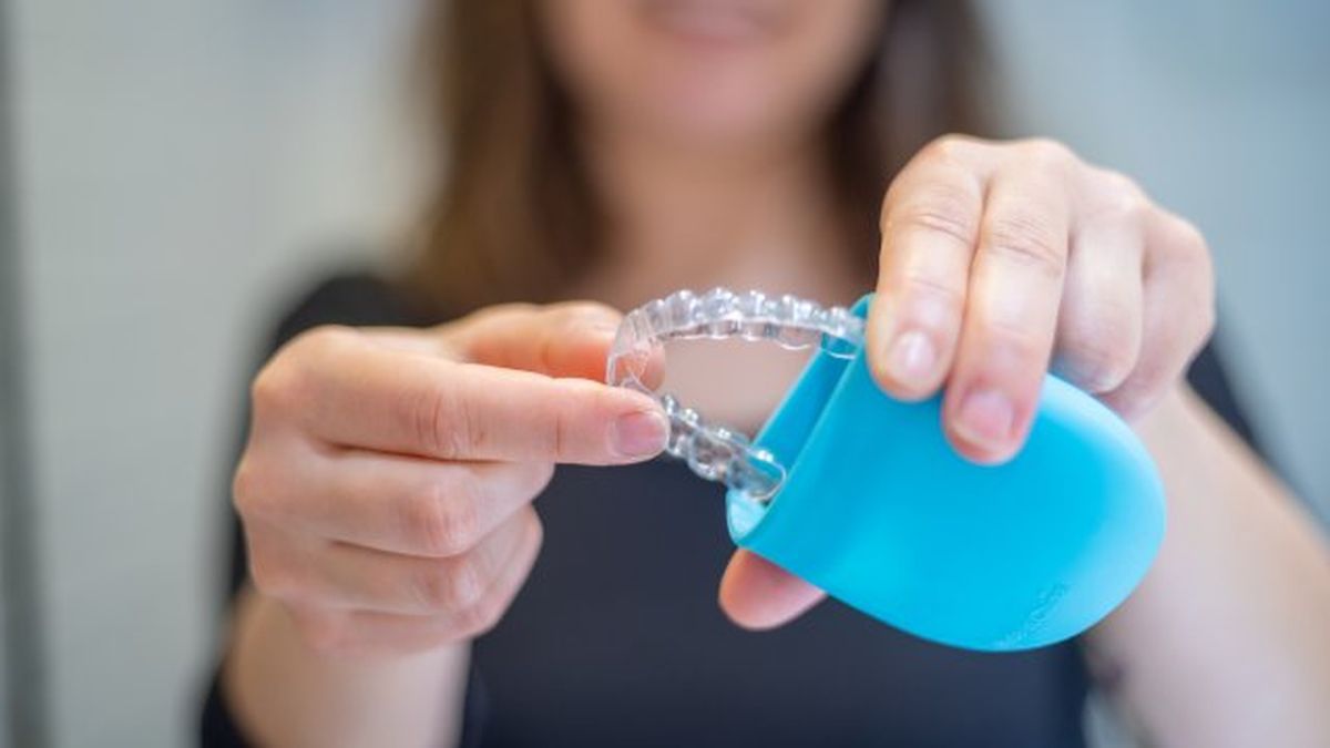 como limpiar desinfectar ferula dental secado