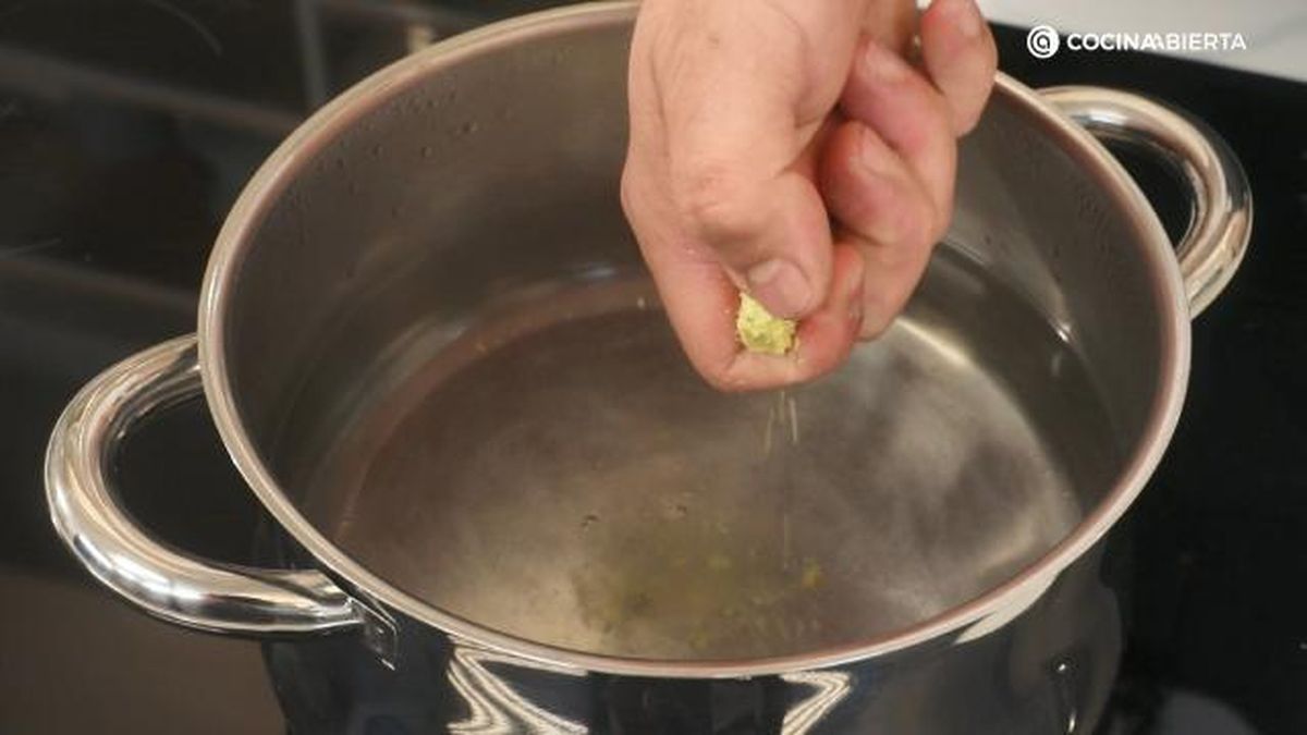 pastel carne tradicional paso 1