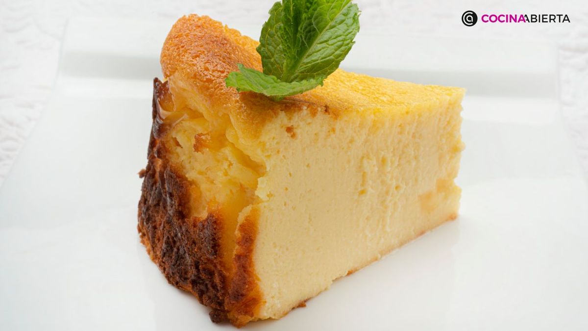 La tarta de queso de La Viña tiene un interior cremoso y la superficie tostada
