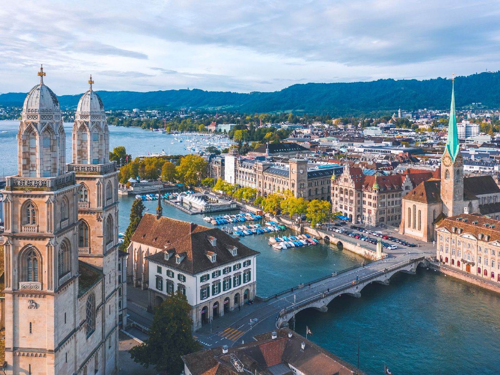 Vista de la ciudad de Zurich, Suiza Vista de la ciudad de Zurich, Suiza