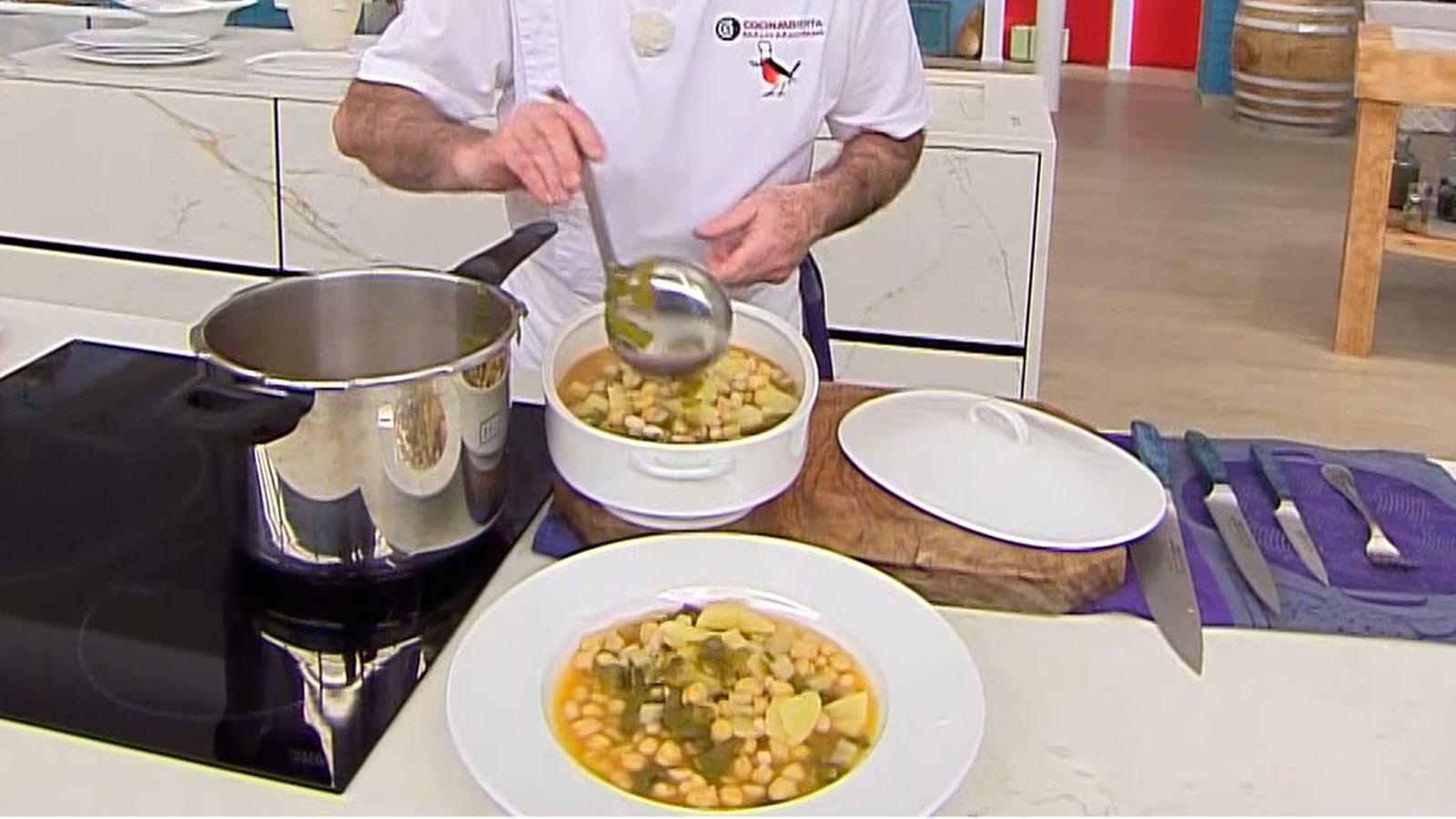 KARL6694 Cocido de acelgas con pringa potaje andaluz receta karlos arguinano paso5 KARL6694 Cocido de acelgas con pringa potaje andaluz receta karlos arguinano paso5