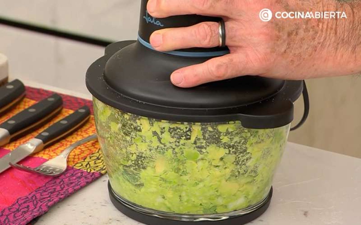 Tritura los ingredientes