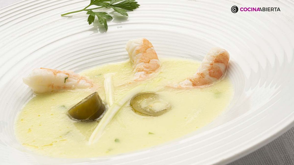 Sopa fría de melón con langostinos por Karlos Arguiñano