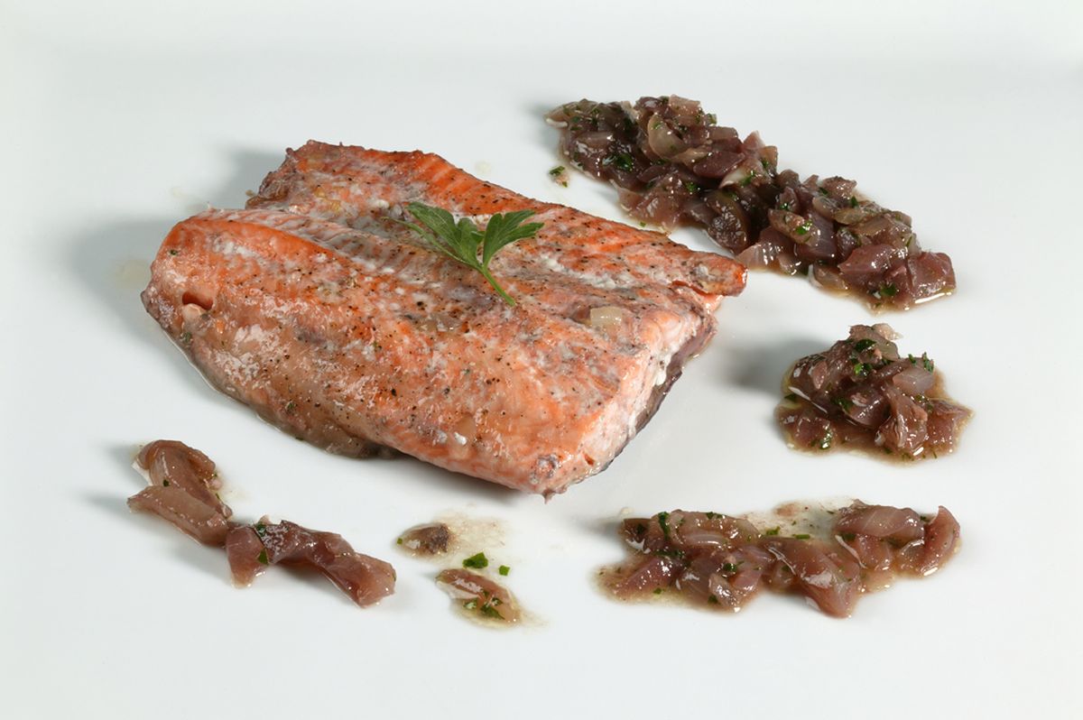 Truchas al vino tinto