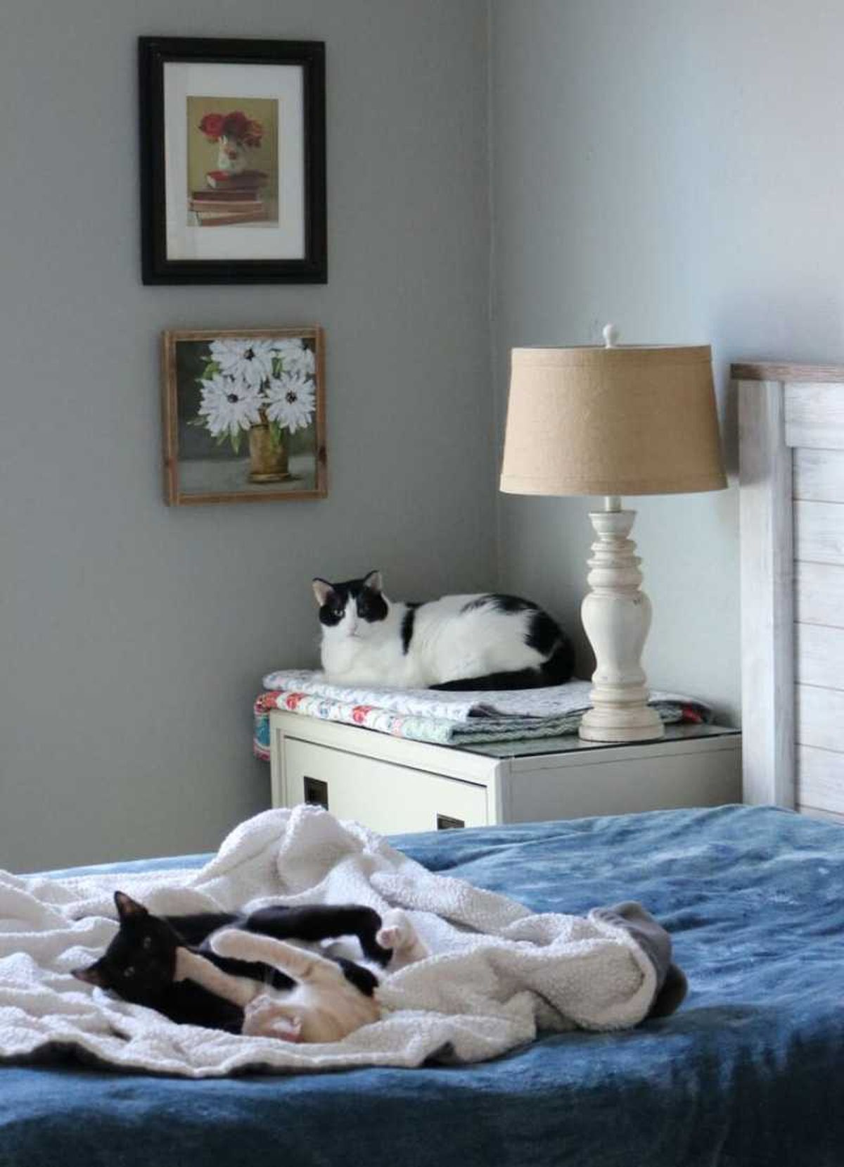 Detalles decorativos cottage del dormitorio.