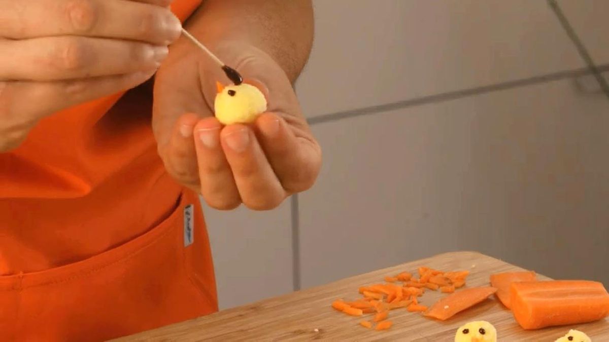 Receta de pollitos de coco y leche condensada  paso 5