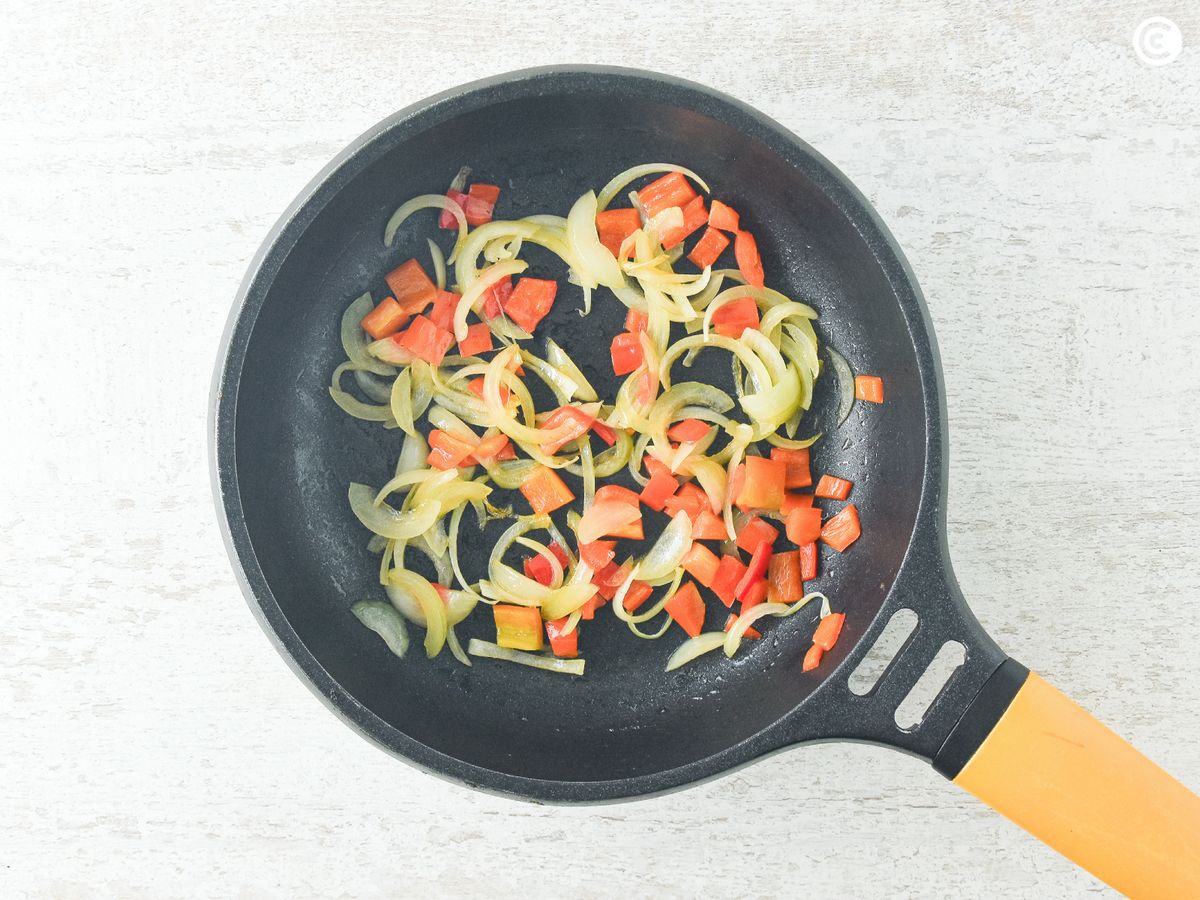 Sofríe las verduras