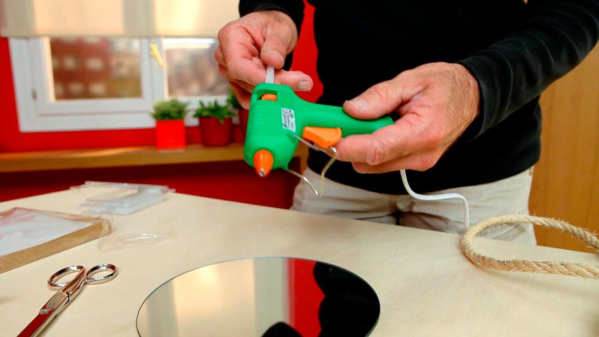 Enmarcar un espejo con cuerda paso 2