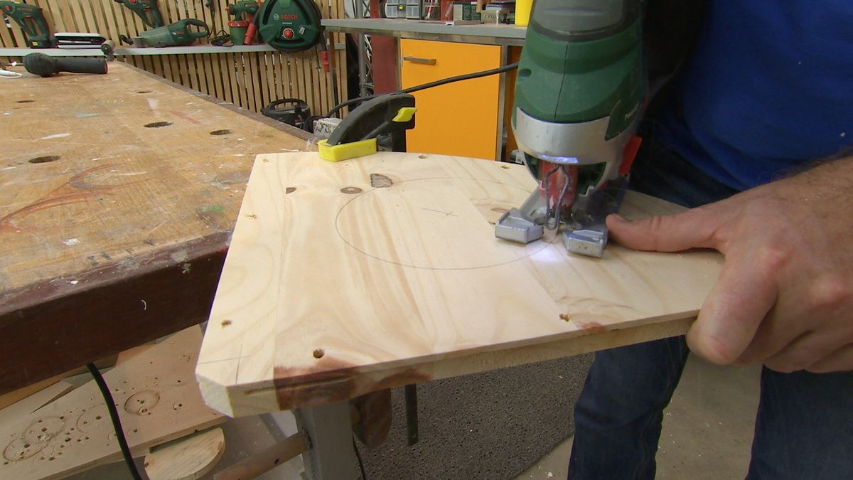 Mueble rinconero para guardar juguetes paso 3