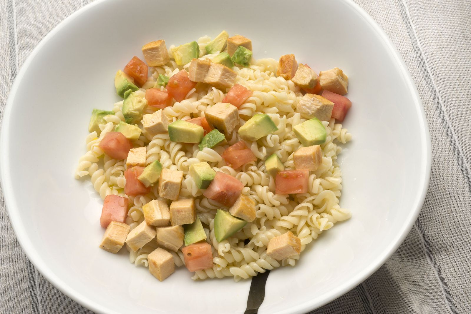 6142 2 Ensalada de pasta y pollo xl 6142 2 Ensalada de pasta y pollo xl