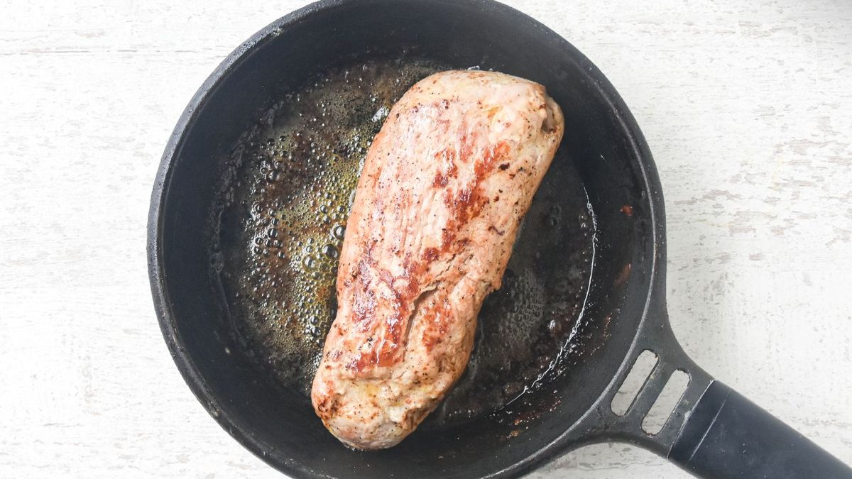 Dorar el solomillo en la sartén