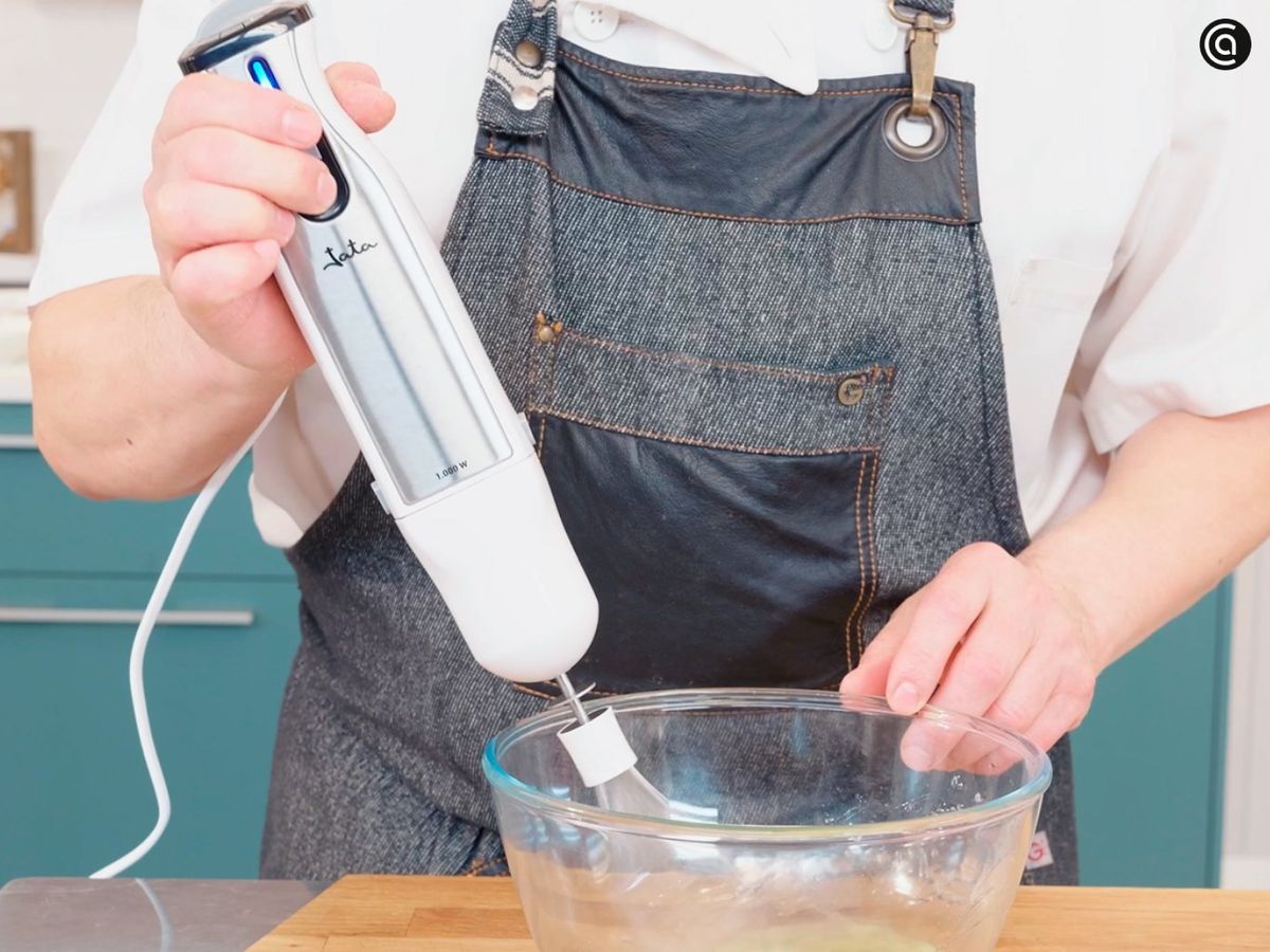 Bizcocho de avena - batidora de mano de Jata