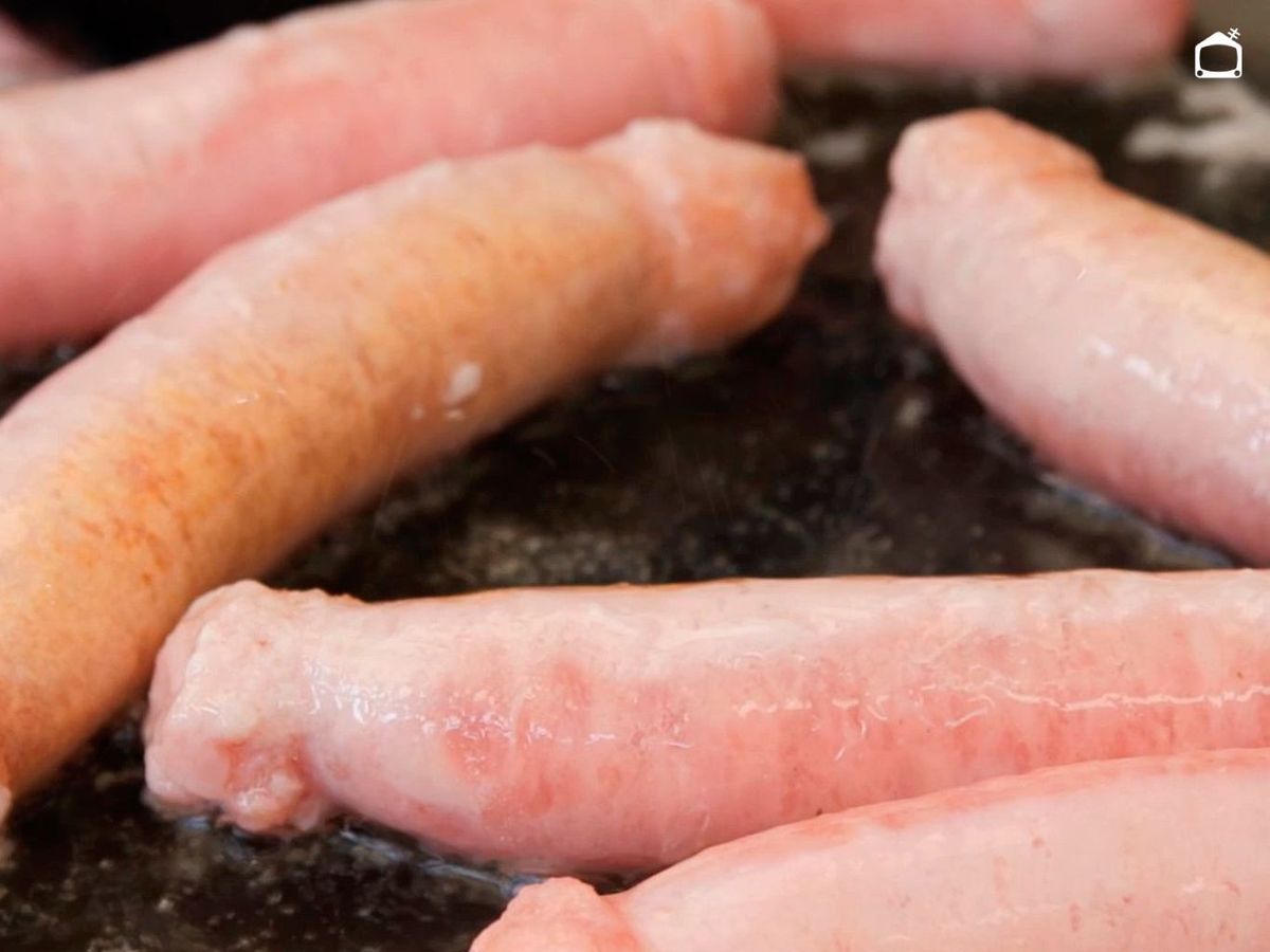 Dorar las longanizas para hacer al vino